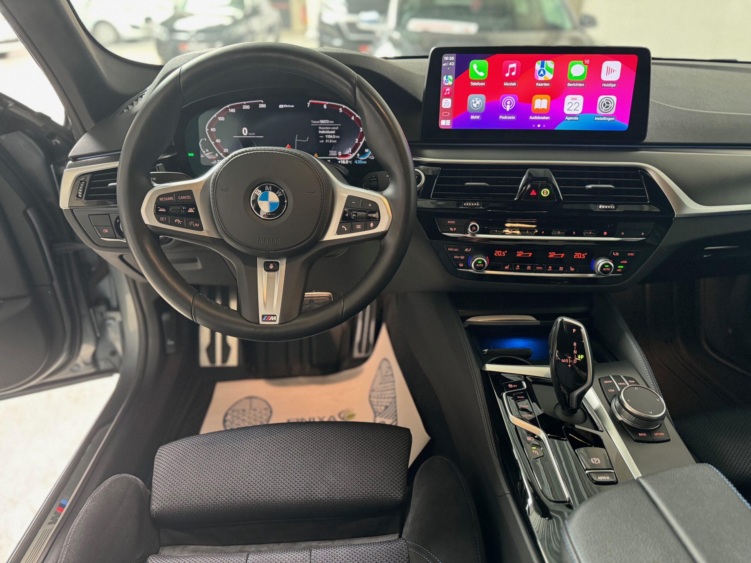 BMW 530e