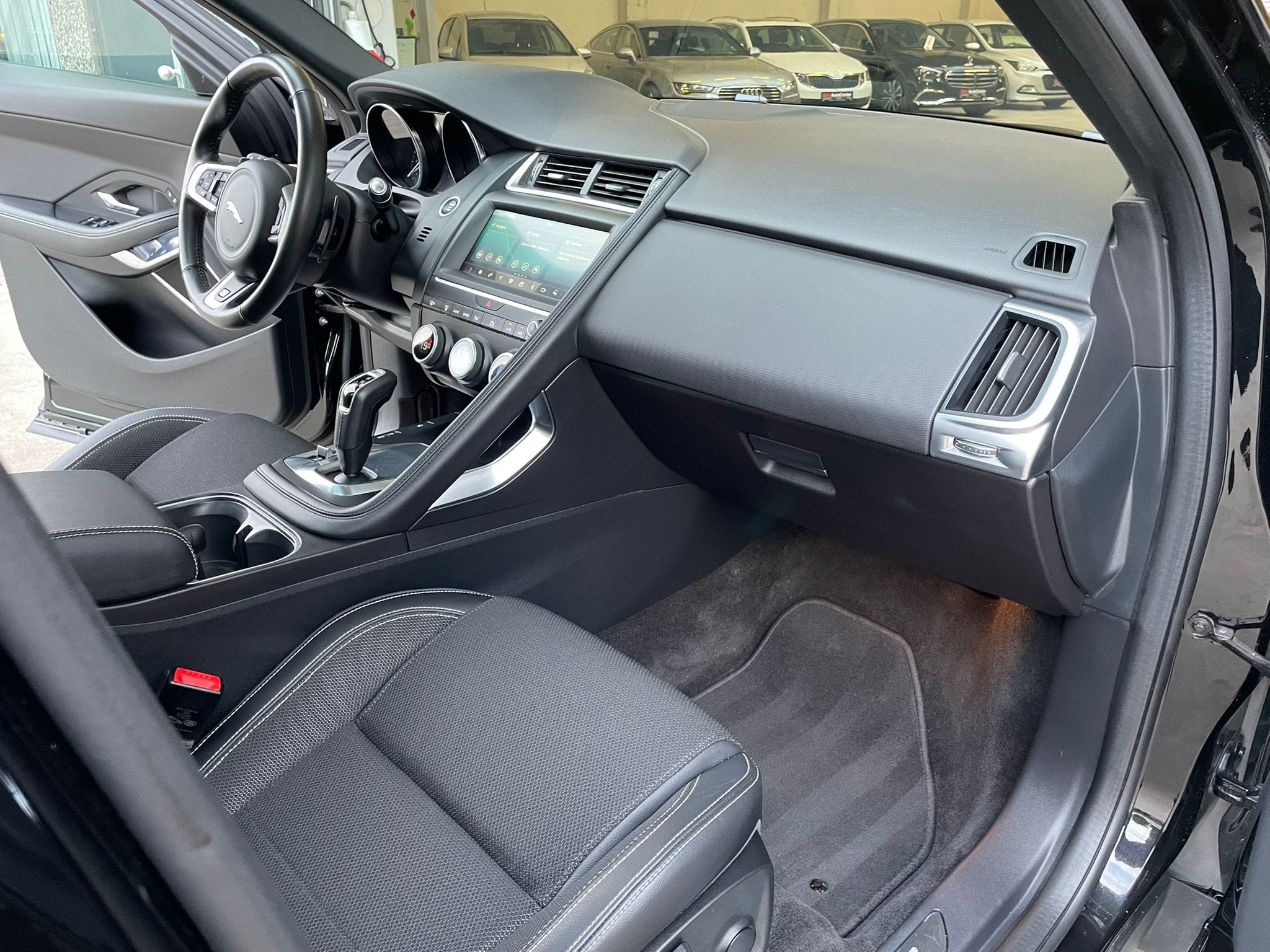 Jaguar E-Pace