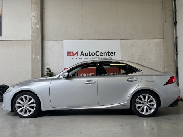 Lexus IS 300h