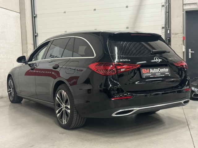 Mercedes C 300e