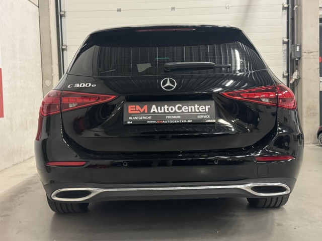 Mercedes C 300e