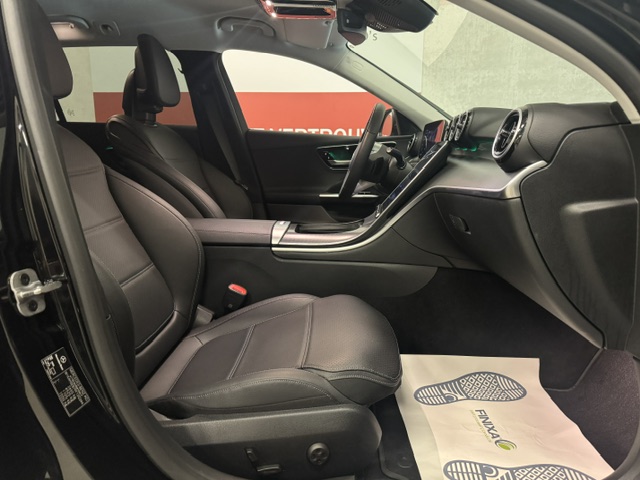 Mercedes C 300e