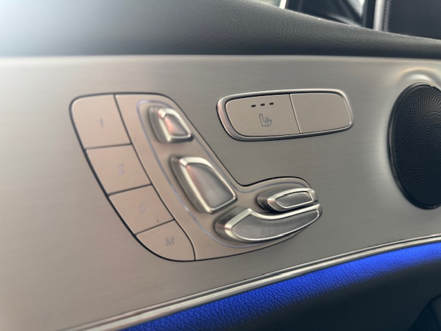 Mercedes PHEV E 300de