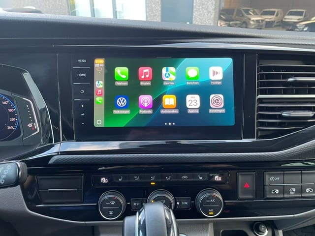 Volkswagen Caravelle