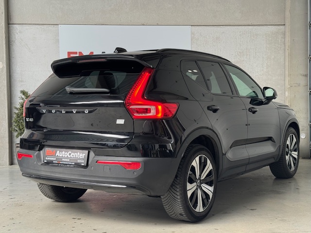 Volvo E-XC40