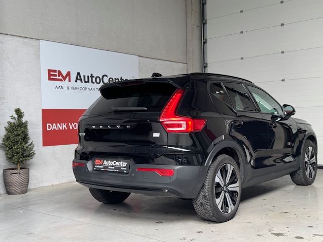 Volvo E-XC40