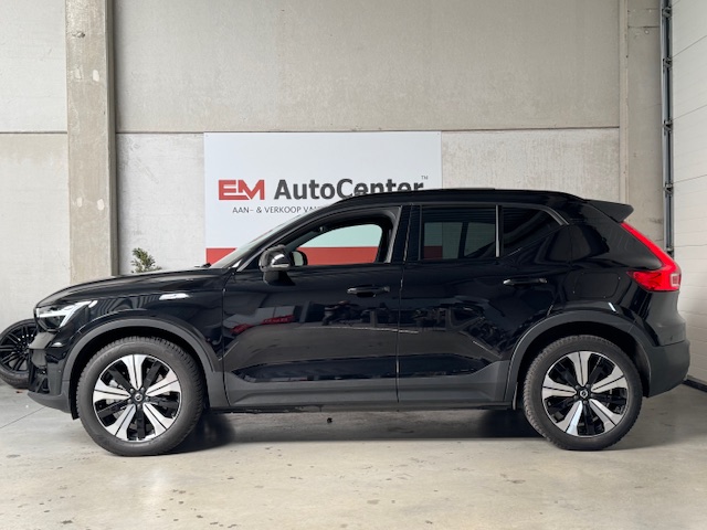 Volvo E-XC40