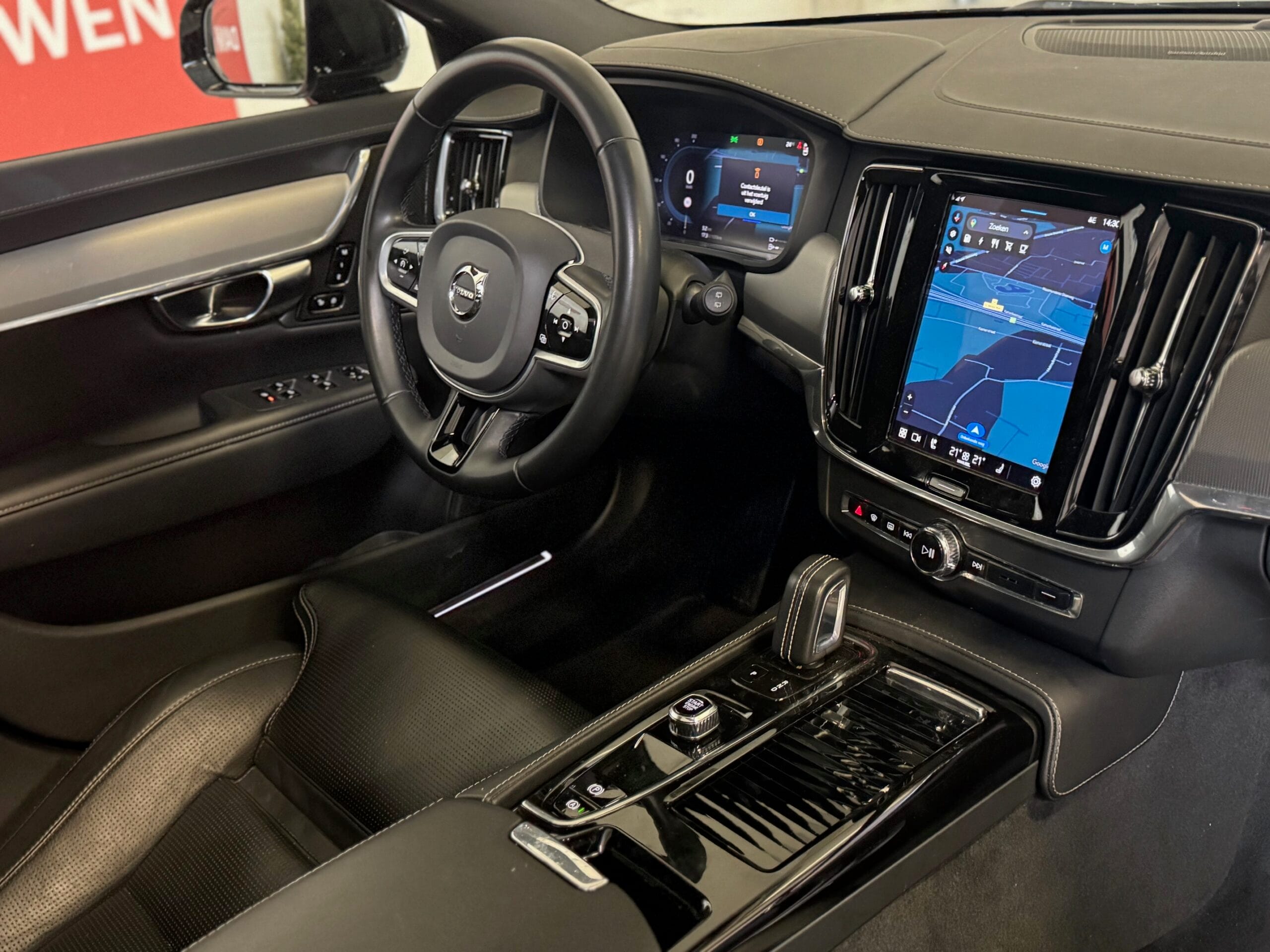 Volvo V90 T6