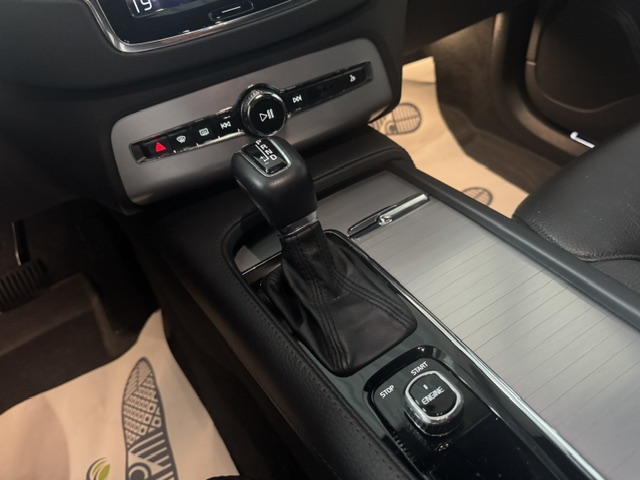 Volvo XC90 D5