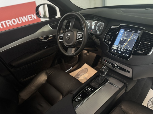 Volvo XC90 D5