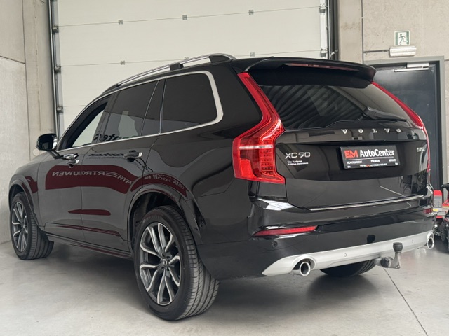 Volvo XC90 D5